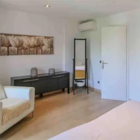 Bellesguard Penthouse Apartment Pollenca